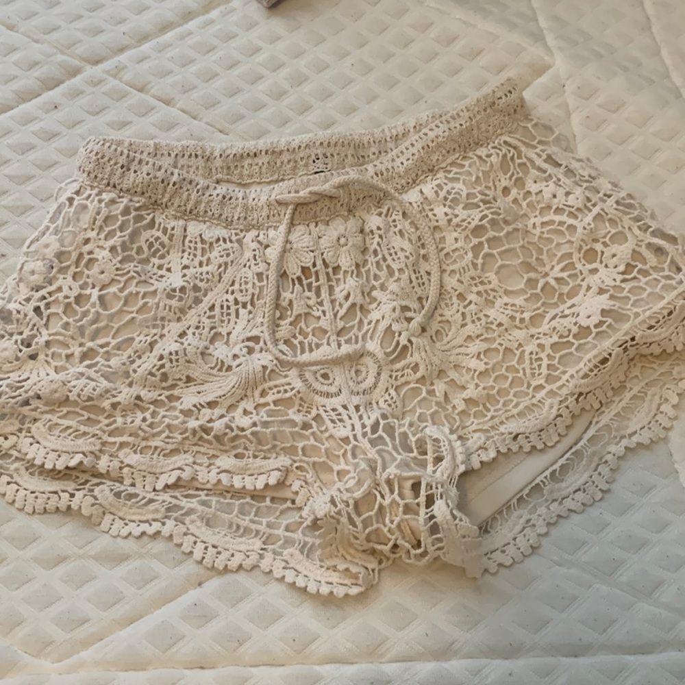 Lace high waisted summer shorts